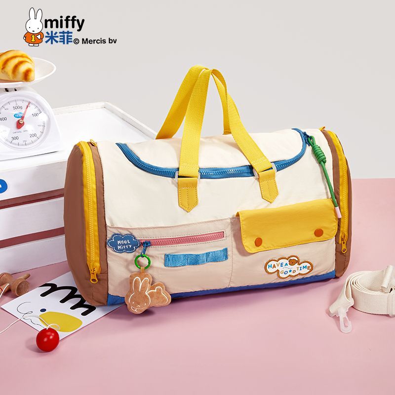 Yoga In Fitness First - Miffy Anime Kartun Kelinci Kawaii Produk